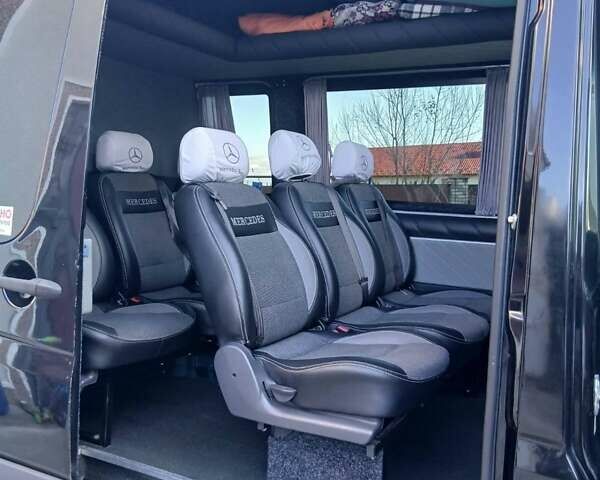 Черный Мерседес Sprinter, объемом двигателя 3 л и пробегом 344 тыс. км за 26850 $, фото 7 на Automoto.ua