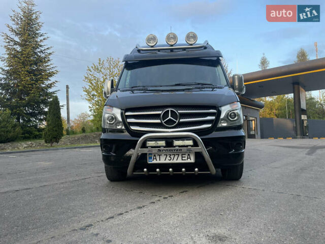 Черный Мерседес Sprinter, объемом двигателя 2.2 л и пробегом 480 тыс. км за 29200 $, фото 4 на Automoto.ua