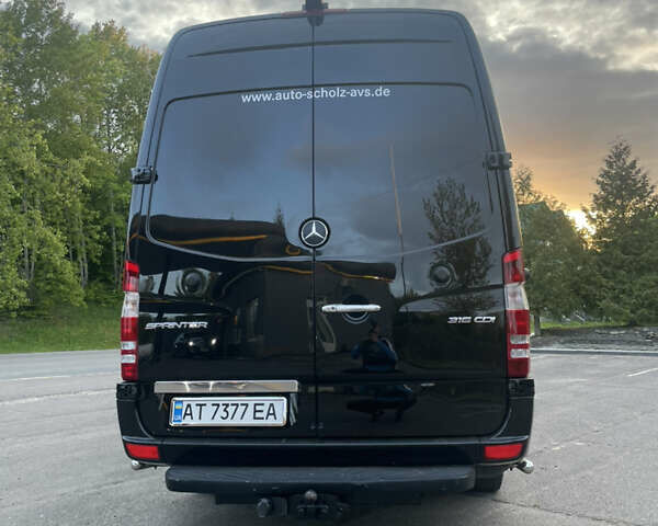 Черный Мерседес Sprinter, объемом двигателя 2.2 л и пробегом 480 тыс. км за 29200 $, фото 12 на Automoto.ua