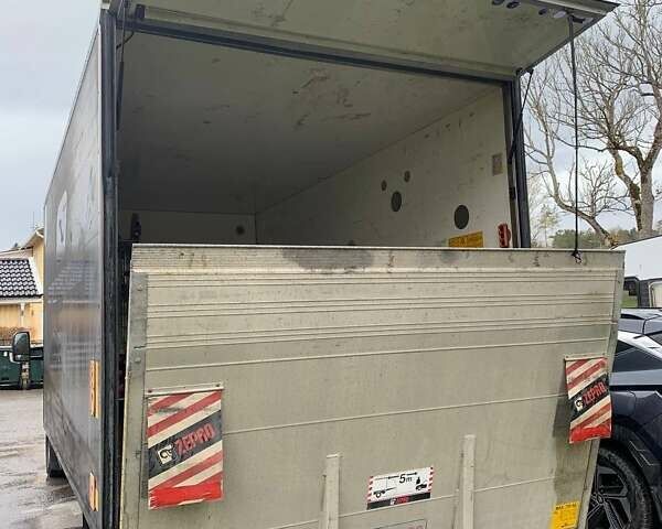 Чорний Мерседес Sprinter, об'ємом двигуна 2 л та пробігом 220 тис. км за 25000 $, фото 3 на Automoto.ua