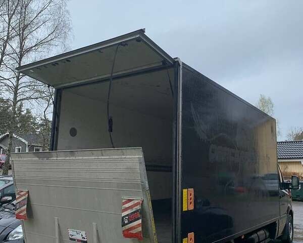 Чорний Мерседес Sprinter, об'ємом двигуна 2 л та пробігом 220 тис. км за 25000 $, фото 1 на Automoto.ua