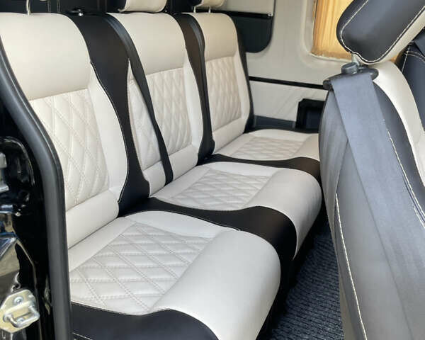 Черный Мерседес Sprinter, объемом двигателя 2.2 л и пробегом 480 тыс. км за 29200 $, фото 23 на Automoto.ua