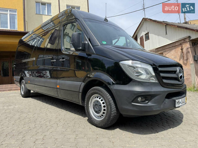 Черный Мерседес Sprinter, объемом двигателя 2.2 л и пробегом 292 тыс. км за 23900 $, фото 5 на Automoto.ua