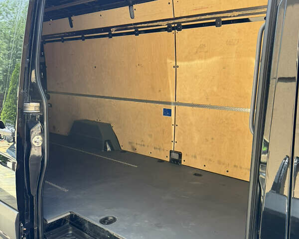 Черный Мерседес Sprinter, объемом двигателя 2.2 л и пробегом 292 тыс. км за 23900 $, фото 46 на Automoto.ua