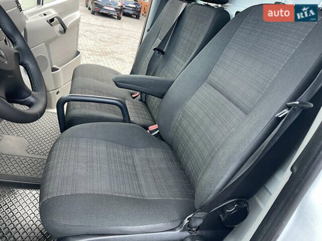 Чорний Мерседес Sprinter, об'ємом двигуна 2 л та пробігом 220 тис. км за 25000 $, фото 5 на Automoto.ua