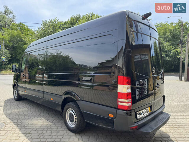 Черный Мерседес Sprinter, объемом двигателя 2.2 л и пробегом 292 тыс. км за 23900 $, фото 15 на Automoto.ua