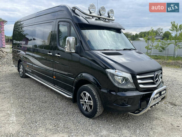 Черный Мерседес Sprinter, объемом двигателя 2.2 л и пробегом 480 тыс. км за 29200 $, фото 1 на Automoto.ua