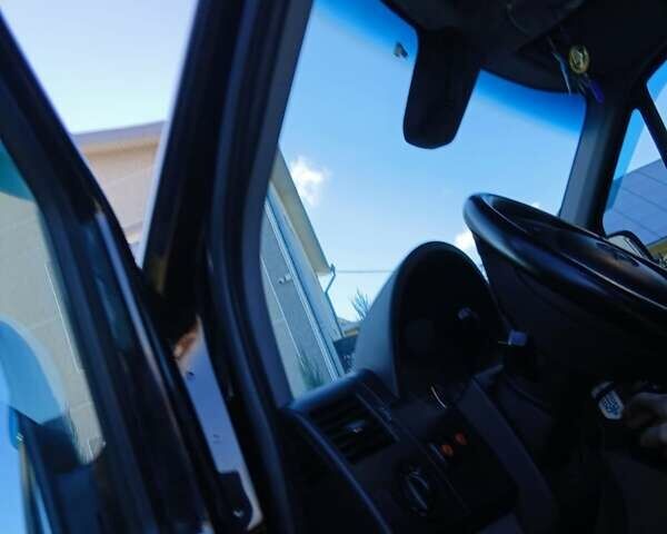 Черный Мерседес Sprinter, объемом двигателя 3 л и пробегом 344 тыс. км за 26850 $, фото 10 на Automoto.ua