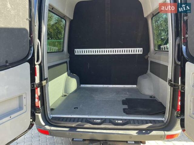Черный Мерседес Sprinter, объемом двигателя 3 л и пробегом 350 тыс. км за 39900 $, фото 19 на Automoto.ua