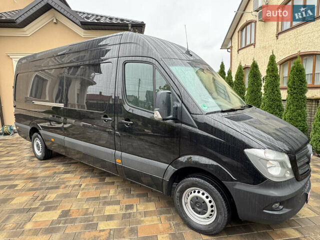 Черный Мерседес Sprinter, объемом двигателя 2.2 л и пробегом 337 тыс. км за 24900 $, фото 12 на Automoto.ua