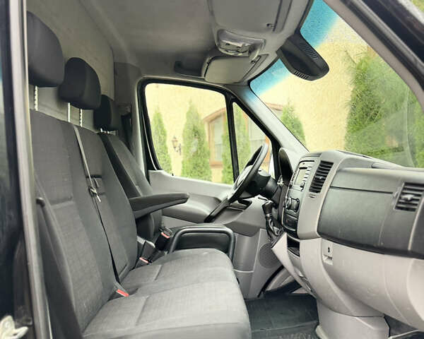 Черный Мерседес Sprinter, объемом двигателя 2.2 л и пробегом 337 тыс. км за 24900 $, фото 59 на Automoto.ua