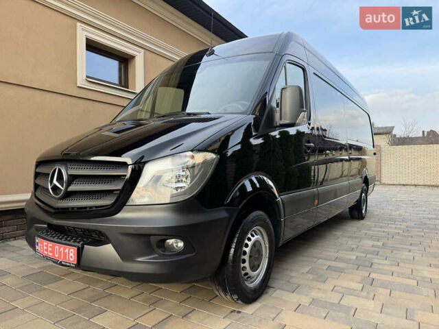Черный Мерседес Sprinter, объемом двигателя 2.2 л и пробегом 284 тыс. км за 23900 $, фото 6 на Automoto.ua