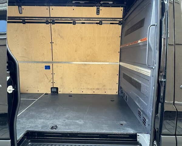 Черный Мерседес Sprinter, объемом двигателя 2.2 л и пробегом 284 тыс. км за 23900 $, фото 20 на Automoto.ua