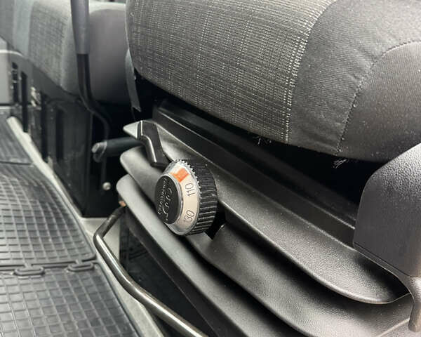 Черный Мерседес Sprinter, объемом двигателя 2.2 л и пробегом 337 тыс. км за 24900 $, фото 52 на Automoto.ua