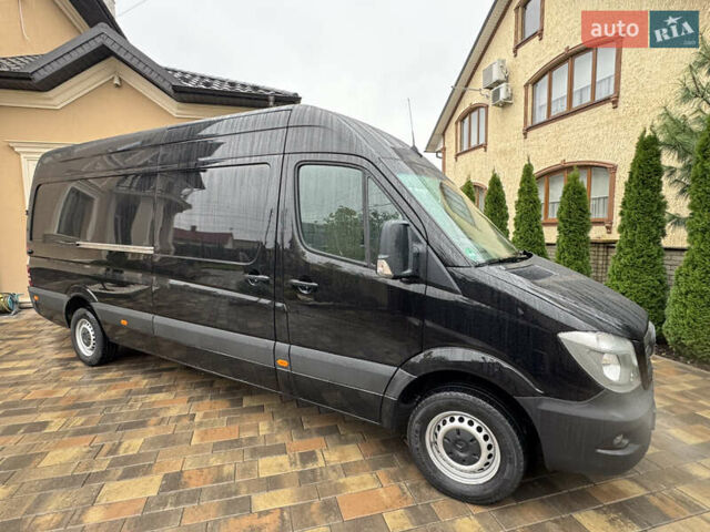 Черный Мерседес Sprinter, объемом двигателя 2.2 л и пробегом 337 тыс. км за 24900 $, фото 10 на Automoto.ua