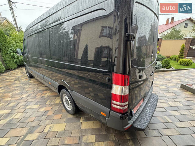 Черный Мерседес Sprinter, объемом двигателя 2.2 л и пробегом 337 тыс. км за 24900 $, фото 26 на Automoto.ua