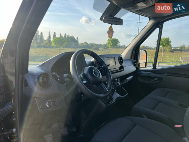 Чорний Мерседес Sprinter, об'ємом двигуна 0 л та пробігом 370 тис. км за 25800 $, фото 22 на Automoto.ua