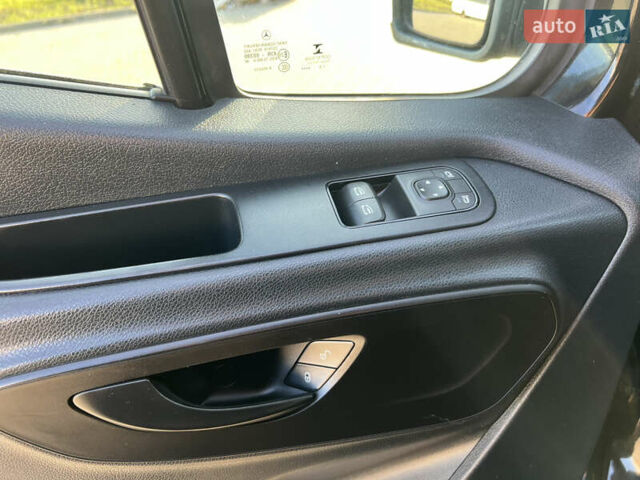 Чорний Мерседес Sprinter, об'ємом двигуна 0 л та пробігом 370 тис. км за 25800 $, фото 23 на Automoto.ua