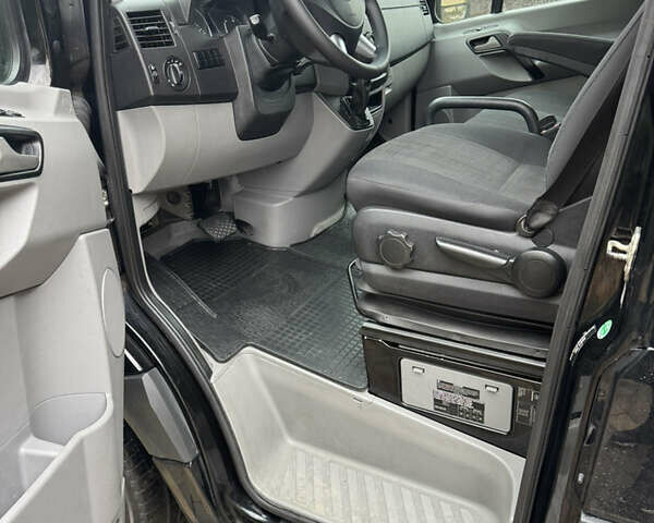 Черный Мерседес Sprinter, объемом двигателя 2.2 л и пробегом 337 тыс. км за 24900 $, фото 34 на Automoto.ua