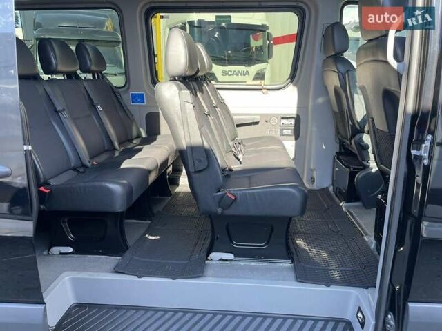 Черный Мерседес Sprinter, объемом двигателя 3 л и пробегом 350 тыс. км за 39900 $, фото 12 на Automoto.ua