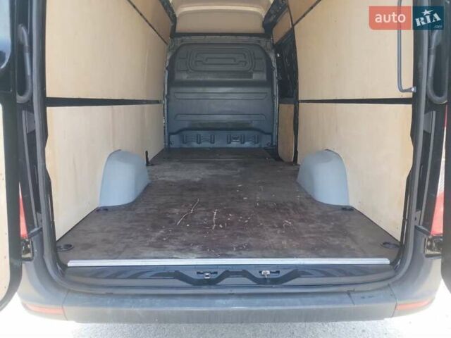 Черный Мерседес Sprinter, объемом двигателя 2.2 л и пробегом 216 тыс. км за 22900 $, фото 25 на Automoto.ua