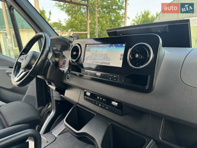 Черный Мерседес Sprinter, объемом двигателя 2.99 л и пробегом 271 тыс. км за 38700 $, фото 40 на Automoto.ua