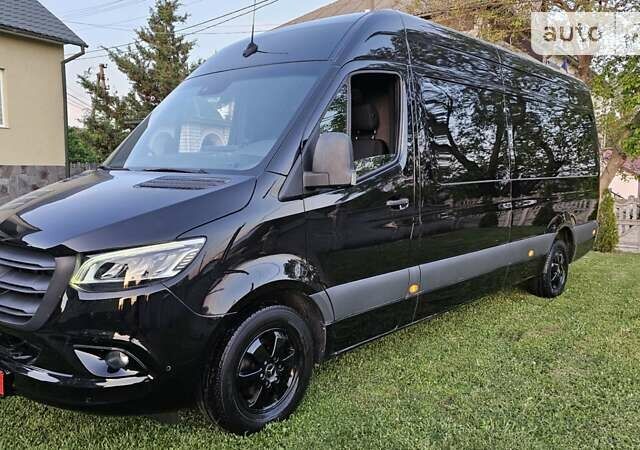 Черный Мерседес Sprinter, объемом двигателя 3 л и пробегом 109 тыс. км за 54729 $, фото 10 на Automoto.ua