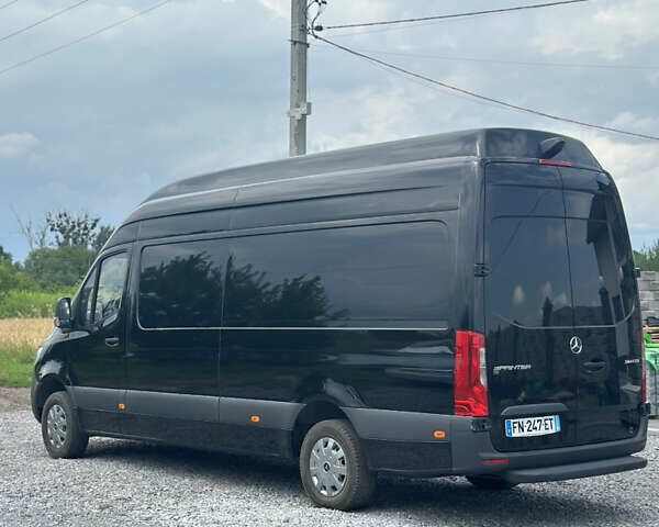 Черный Мерседес Sprinter, объемом двигателя 0 л и пробегом 247 тыс. км за 24200 $, фото 6 на Automoto.ua