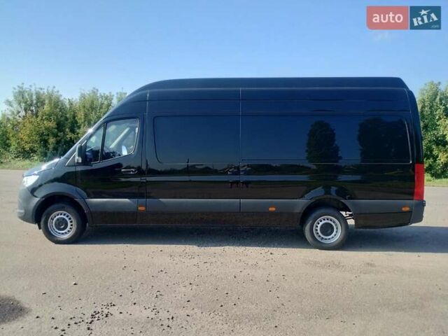 Черный Мерседес Sprinter, объемом двигателя 2.2 л и пробегом 216 тыс. км за 22900 $, фото 2 на Automoto.ua