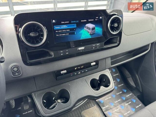 Черный Мерседес Sprinter, объемом двигателя 2.2 л и пробегом 286 тыс. км за 38900 $, фото 26 на Automoto.ua