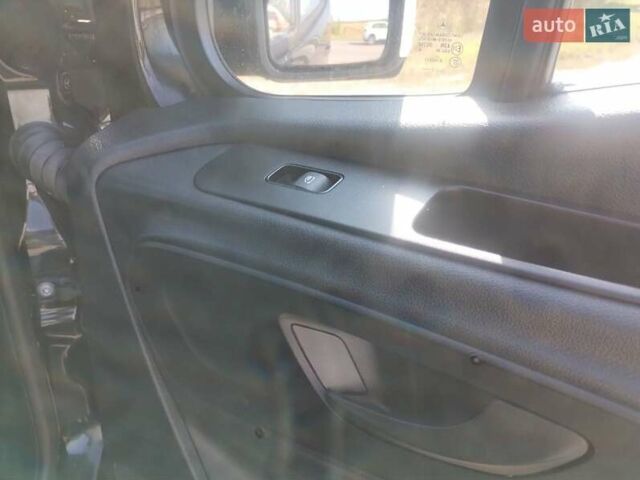 Черный Мерседес Sprinter, объемом двигателя 2.2 л и пробегом 216 тыс. км за 22900 $, фото 20 на Automoto.ua