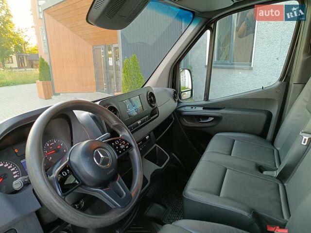 Чорний Мерседес Sprinter, об'ємом двигуна 2.99 л та пробігом 185 тис. км за 39700 $, фото 16 на Automoto.ua