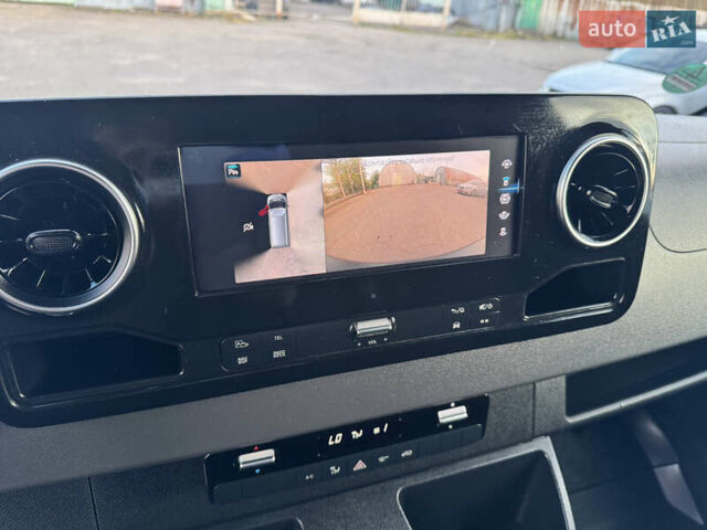 Черный Мерседес Sprinter, объемом двигателя 2.99 л и пробегом 271 тыс. км за 38700 $, фото 30 на Automoto.ua