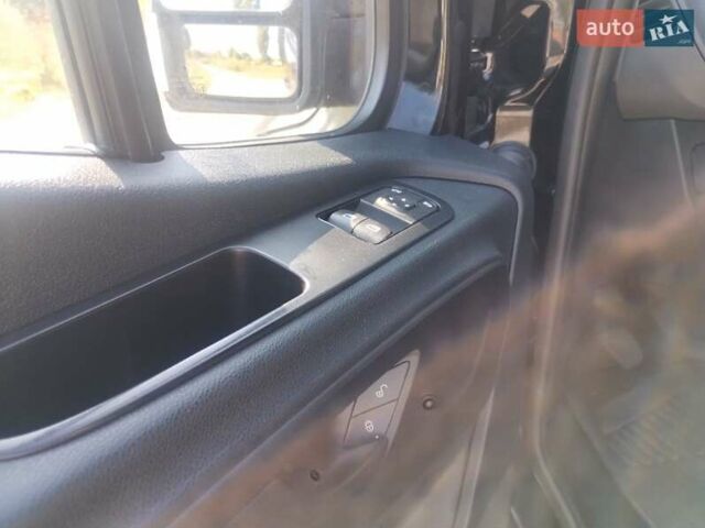 Черный Мерседес Sprinter, объемом двигателя 2.2 л и пробегом 216 тыс. км за 22900 $, фото 12 на Automoto.ua