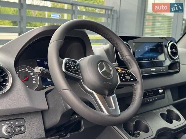 Черный Мерседес Sprinter, объемом двигателя 2.2 л и пробегом 286 тыс. км за 38900 $, фото 17 на Automoto.ua