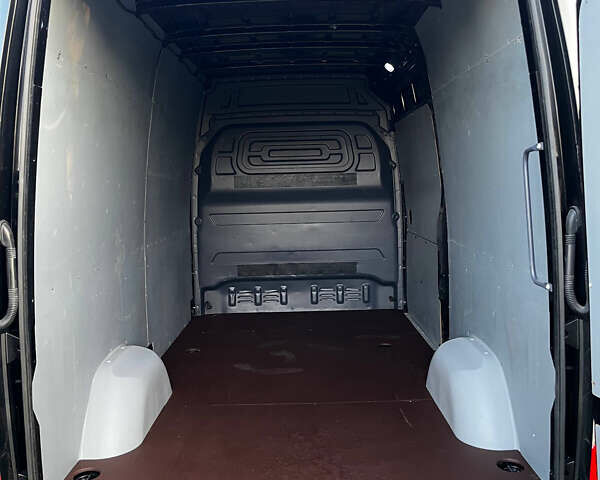 Черный Мерседес Sprinter, объемом двигателя 2.2 л и пробегом 208 тыс. км за 25000 $, фото 15 на Automoto.ua