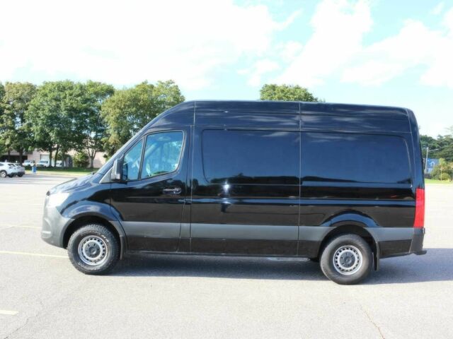 Черный Мерседес Sprinter, объемом двигателя 3 л и пробегом 34 тыс. км за 15000 $, фото 4 на Automoto.ua