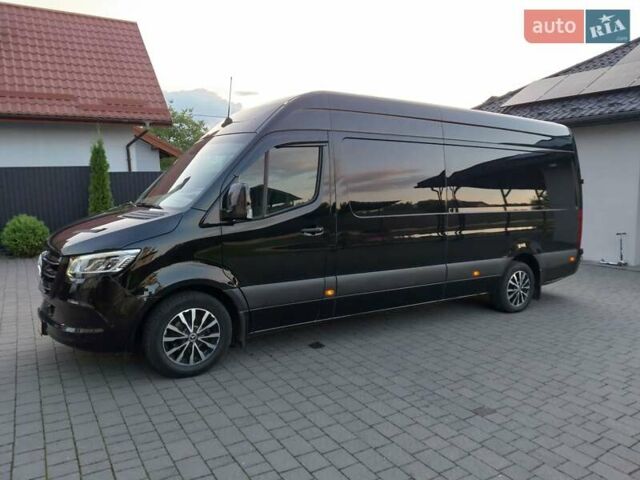 Черный Мерседес Sprinter, объемом двигателя 2.2 л и пробегом 345 тыс. км за 33000 $, фото 4 на Automoto.ua