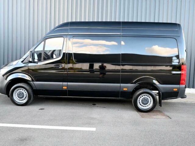 Черный Мерседес Sprinter, объемом двигателя 3 л и пробегом 33 тыс. км за 11000 $, фото 3 на Automoto.ua