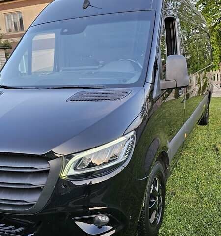 Черный Мерседес Sprinter, объемом двигателя 3 л и пробегом 109 тыс. км за 54729 $, фото 11 на Automoto.ua