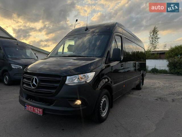 Черный Мерседес Sprinter, объемом двигателя 2.99 л и пробегом 271 тыс. км за 38700 $, фото 4 на Automoto.ua