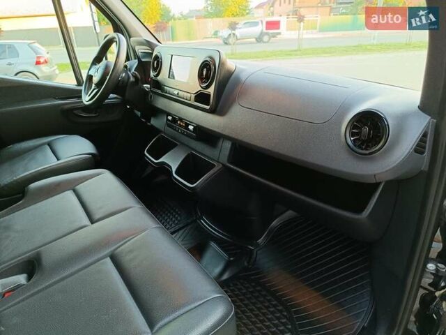 Чорний Мерседес Sprinter, об'ємом двигуна 2.99 л та пробігом 185 тис. км за 39700 $, фото 24 на Automoto.ua