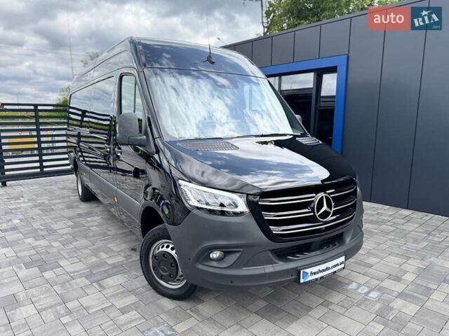 Черный Мерседес Sprinter, объемом двигателя 2.2 л и пробегом 286 тыс. км за 38900 $, фото 5 на Automoto.ua