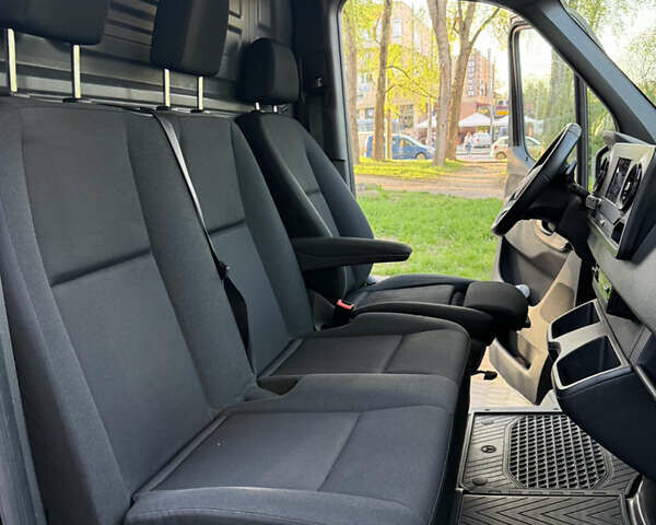 Чорний Мерседес Sprinter, об'ємом двигуна 3 л та пробігом 255 тис. км за 55018 $, фото 21 на Automoto.ua
