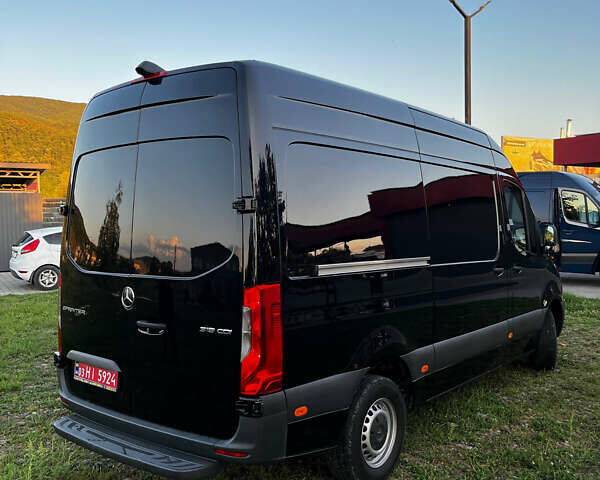Черный Мерседес Sprinter, объемом двигателя 2.2 л и пробегом 208 тыс. км за 25000 $, фото 8 на Automoto.ua