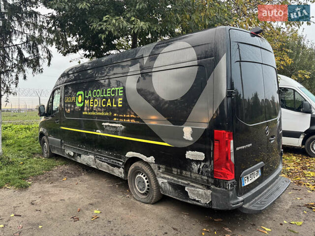 Черный Мерседес Sprinter, объемом двигателя 0 л и пробегом 270 тыс. км за 24500 $, фото 3 на Automoto.ua