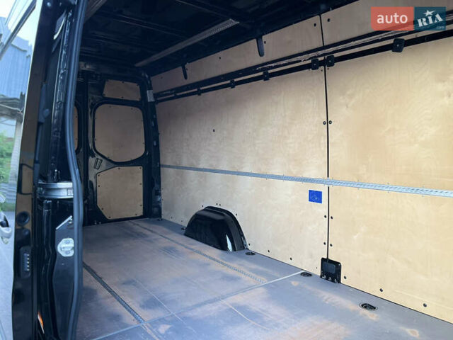 Черный Мерседес Sprinter, объемом двигателя 2.2 л и пробегом 247 тыс. км за 33900 $, фото 14 на Automoto.ua