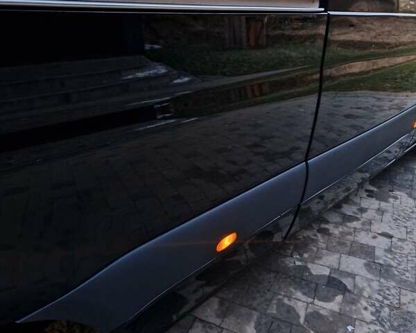 Черный Мерседес Sprinter, объемом двигателя 2.2 л и пробегом 268 тыс. км за 29492 $, фото 22 на Automoto.ua