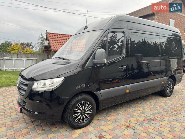 Черный Мерседес Sprinter, объемом двигателя 2.2 л и пробегом 200 тыс. км за 28500 $, фото 9 на Automoto.ua