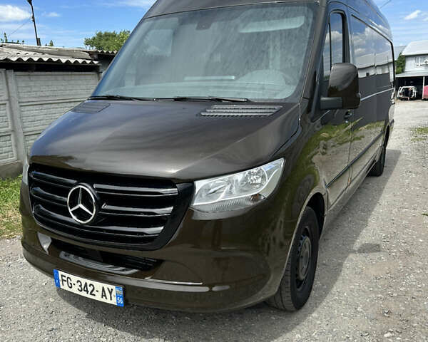 Черный Мерседес Sprinter, объемом двигателя 2.2 л и пробегом 168 тыс. км за 27900 $, фото 16 на Automoto.ua
